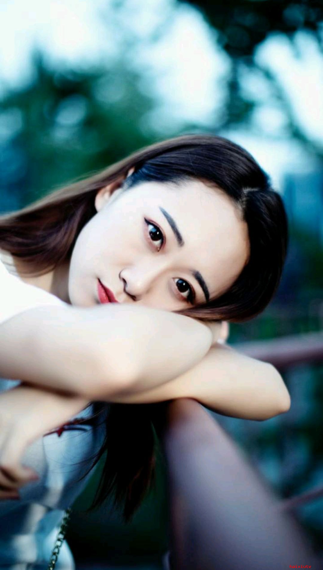 美女直播间就想要个守护——思宇